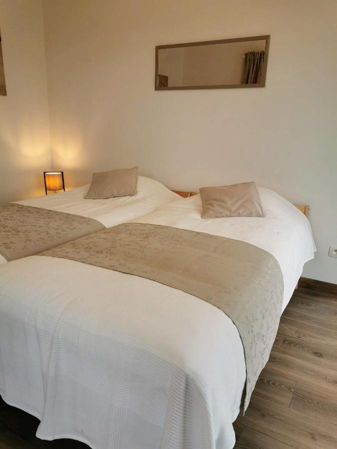 Villa Terra Zen Rochehaut Esterno foto